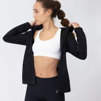 Laufoutlet - LUNE Wind- und wasserdichte Damen Laufjacke | Nachhaltig & fair - Wind- und wasserdichte Laufjacke mit Kapuze - black