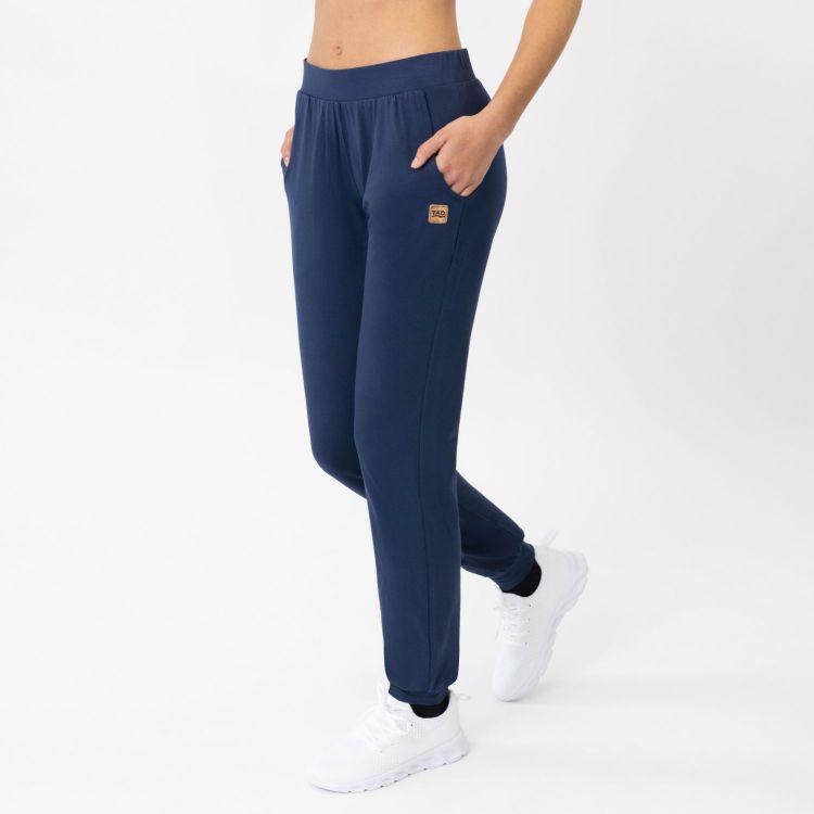 Laufoutlet - FEE Kühlende Damen Yogahose | Nachhaltig & fair - Kühlende Yogahose aus Holzfasern - navy